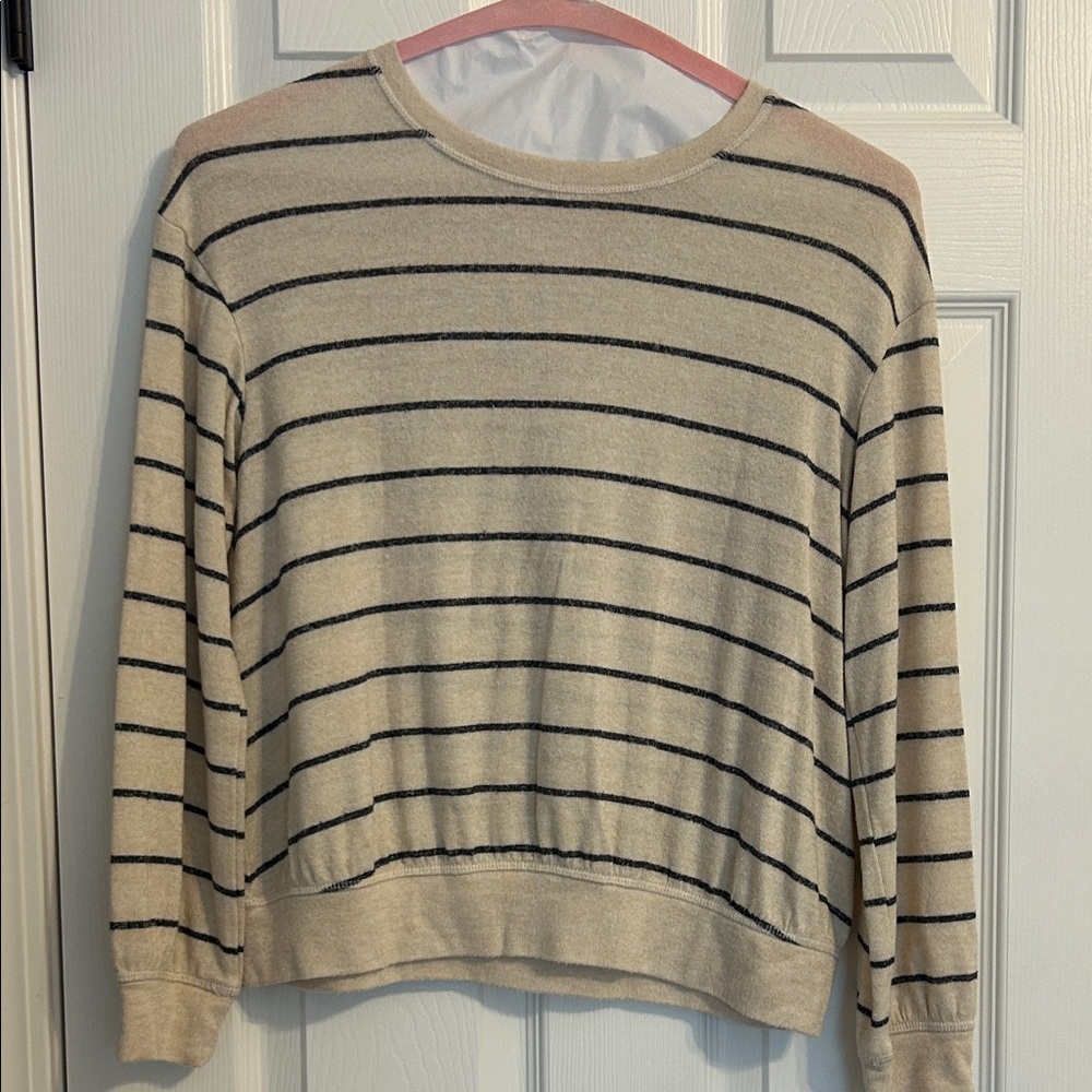 Cat & Jack soft long sleeve blouse size XL girls size